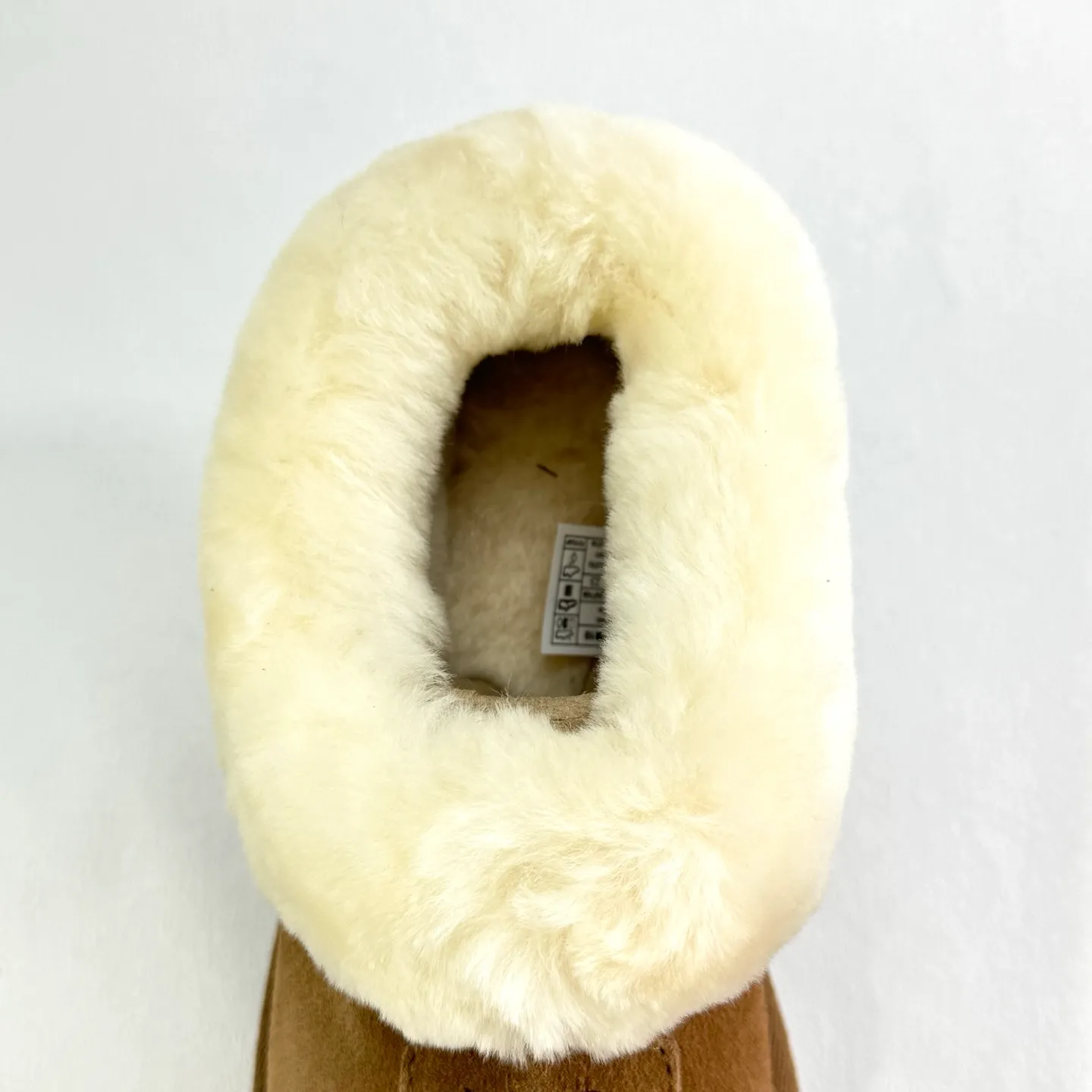 Self-pickup💰440 UGG Tatzite three-centimeter thick sole, glutinous, slip-on, easy to put on and take off, model 4810, slip-on casual fur shoes, short boots, color: maroon, reindeer, antelope brown, black, gray 𝚜𝚒𝚣𝚎: 𝟯𝟱-𝟰𝟬